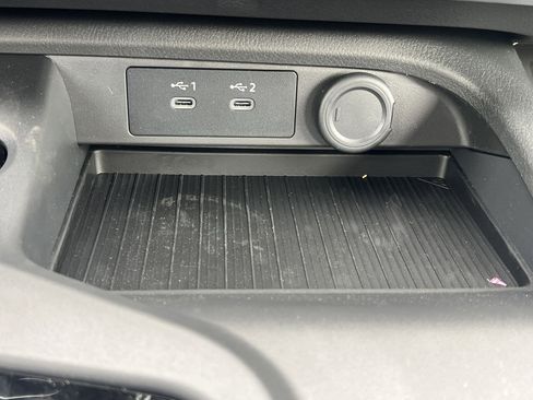 New 2026 Nissan Sentra SV FWD image 7