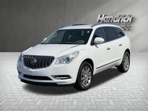 Used 2017 Buick Enclave Convenience FWD image 5