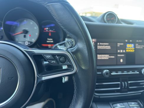 Used 2020 Porsche Macan S w/ Premium Package Plus AWD/4WD image 29