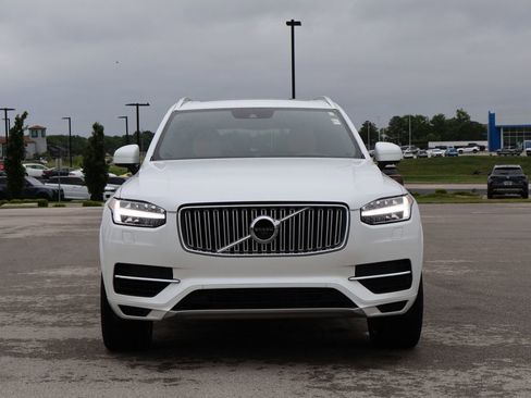 Used 2017 Volvo XC90 T8 Inscription w/ Luxury Package AWD/4WD image 2