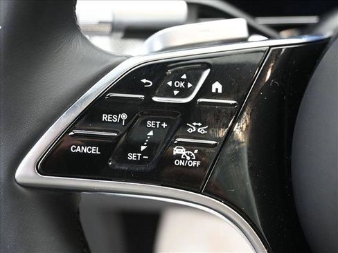 Certified 2024 Mercedes-Benz S 580 4MATIC Sedan image 11