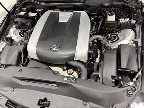 Used 2019 Lexus IS 300 F Sport w/ F Sport Package image 36