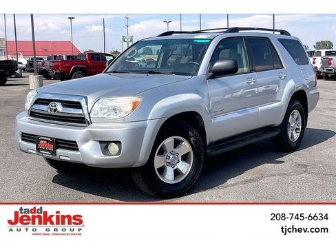 Used 2006 Toyota 4Runner SR5 AWD/4WD image 1