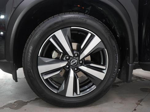 Used 2023 Nissan Rogue Platinum image 33