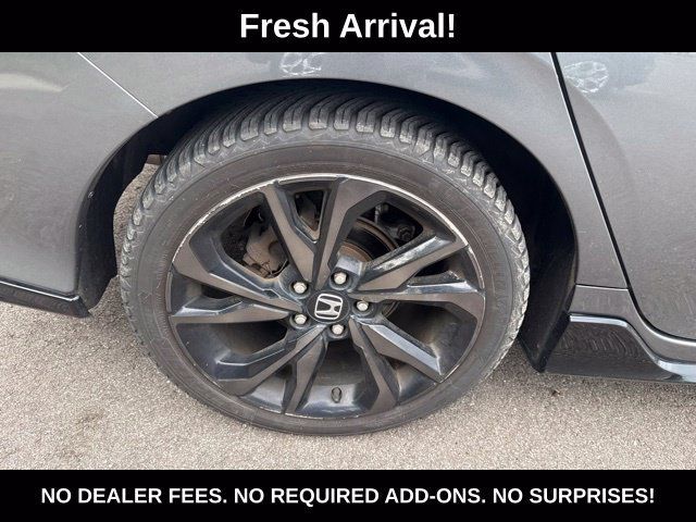 Used 2017 Honda Civic Sport image 14
