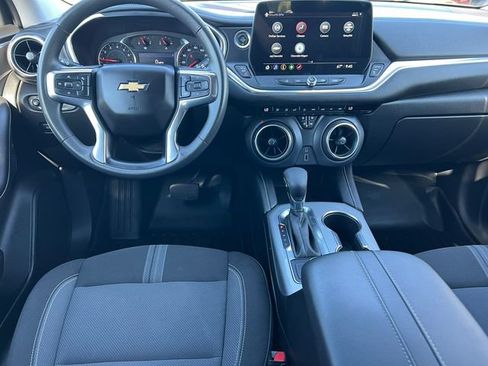 Used 2023 Chevrolet Blazer LT AWD/4WD image 2