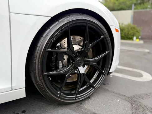 Used 2012 Audi R8 V8 AWD/4WD image 8
