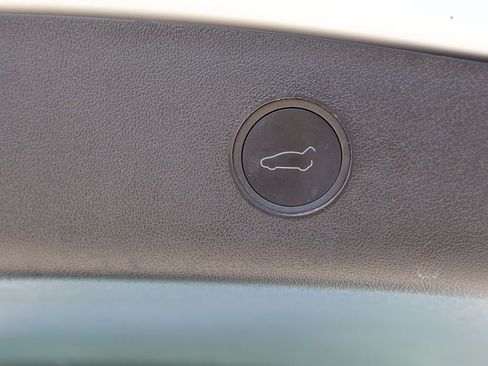 Used 2023 Tesla Model 3 Standard Range image 20