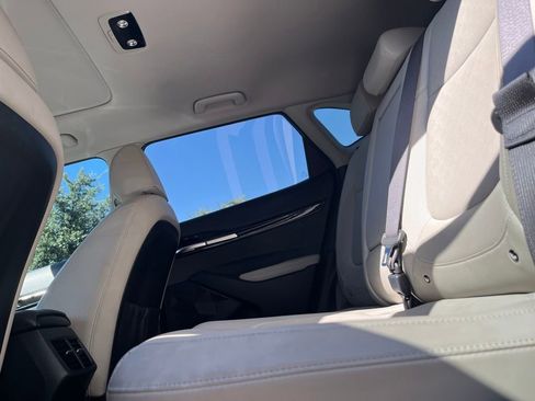 Used 2023 Kia Seltos SX w/ SX Sunroof Package AWD/4WD image 10