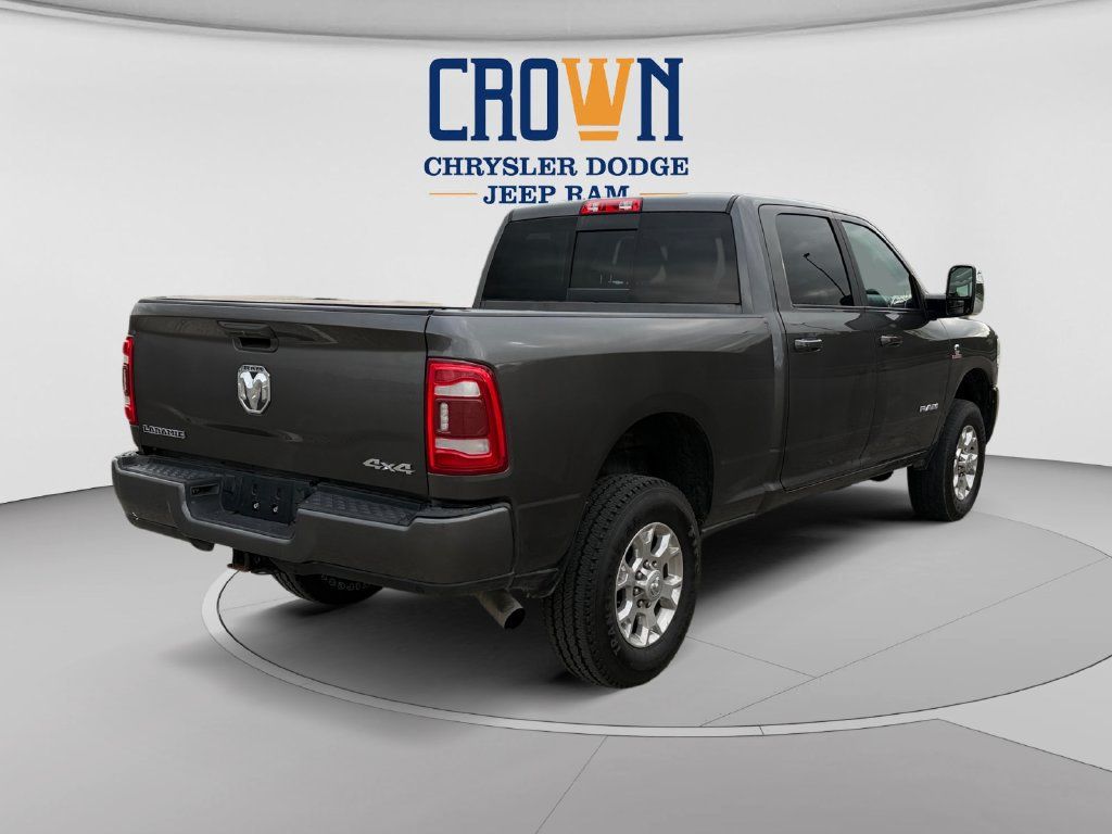 Used 2024 RAM 2500 Laramie AWD/4WD image 3