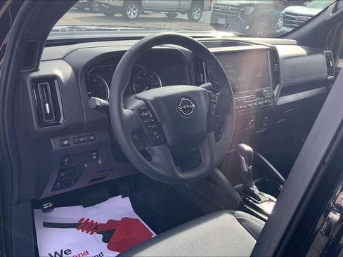 Used 2026 Nissan Frontier SV w/ SV Convenience Package image 13