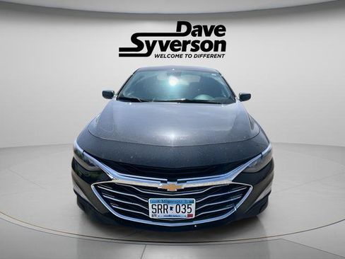 Used 2024 Chevrolet Malibu LT FWD image 2