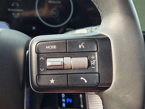 Certified 2024 Hyundai Santa Fe Limited FWD image 27