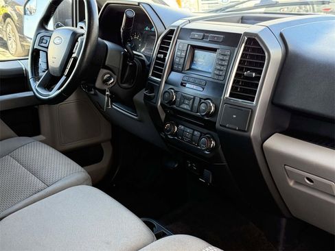 Used 2015 Ford F150 XLT w/ Equipment Group 301A Mid image 22