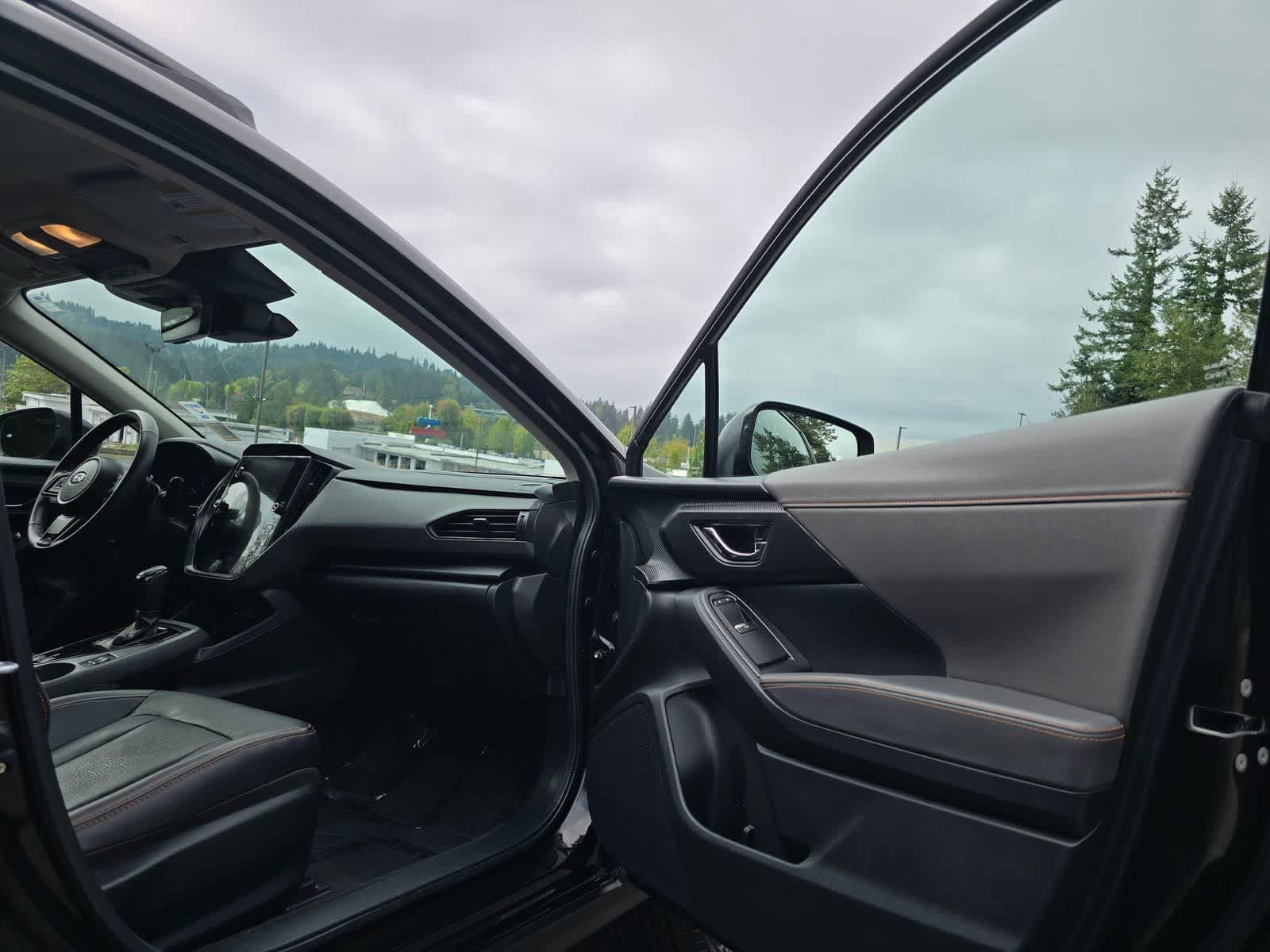 Certified 2024 Subaru Crosstrek 2.5i Limited w/ Crosstrek Mirror Package AWD/4WD image 28