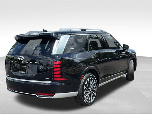 Used 2026 Hyundai Palisade Calligraphy AWD/4WD image 7