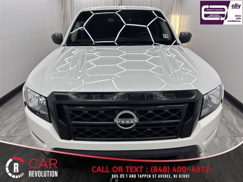 Used 2022 Nissan Frontier S AWD/4WD image 2