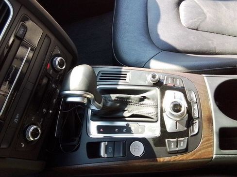 Used 2016 Audi A4 2.0T Premium w/ Audi MMI Navigation Plus image 17