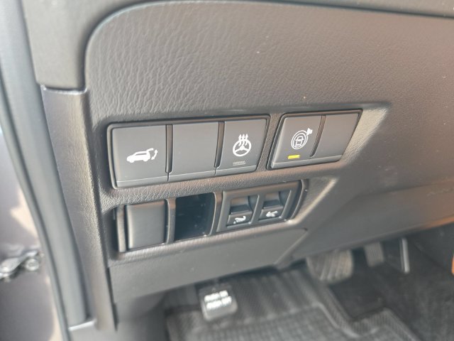 Used 2024 INFINITI QX80 Sensory w/ Cargo Package AWD/4WD image 17