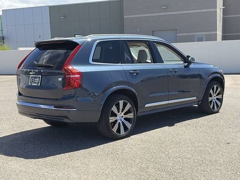 Used 2024 Volvo XC90 T8 Plus w/ Protection Package Premier AWD/4WD image 5
