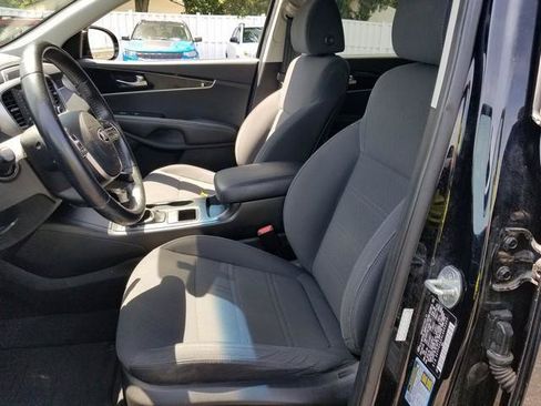 Used 2020 Kia Sorento LX w/ LX I4 Convenience Package FWD image 12