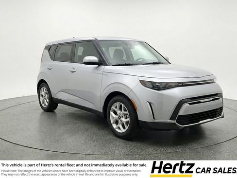 Used 2025 Kia Soul LX w/ LX Technology Package image 1