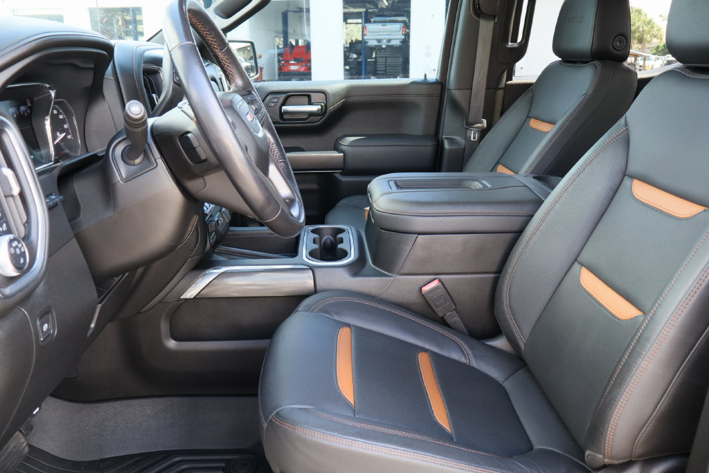 Certified 2021 GMC Sierra 1500 AT4 w/ AT4 Premium Package AWD/4WD image 24