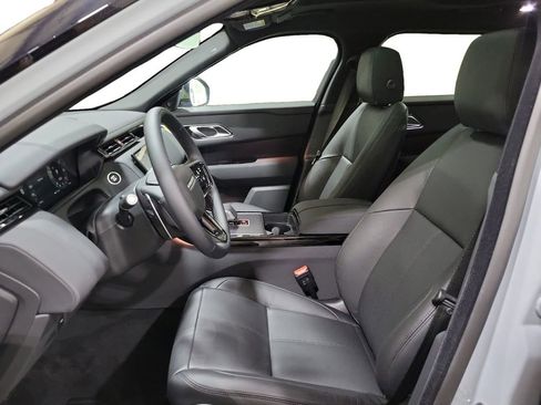 New 2026 Land Rover Range Rover Velar Dynamic SE image 13
