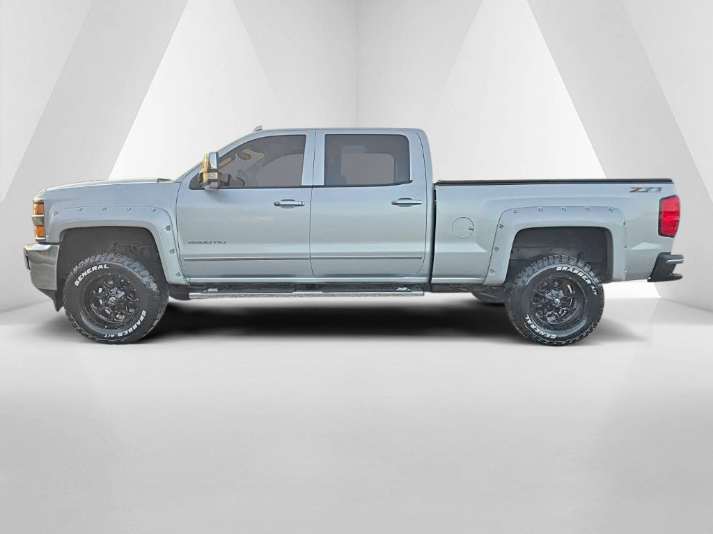 Used 2015 Chevrolet Silverado 2500 LTZ w/ Z71 Package, Off-Road AWD/4WD image 9
