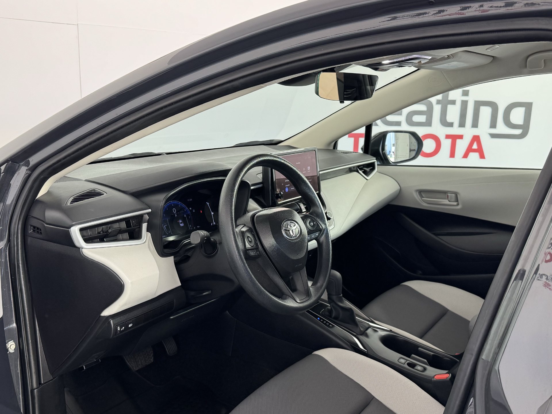 Certified 2026 Toyota Corolla LE FWD image 15
