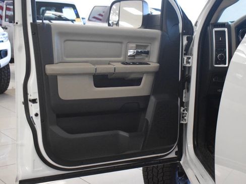 Used 2012 RAM 2500 SLT AWD/4WD image 38