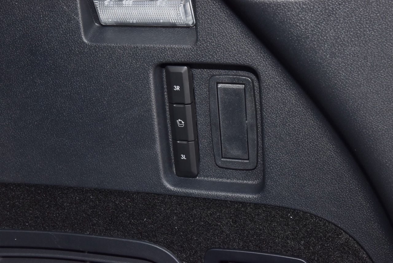New 2026 Lincoln Aviator Reserve AWD/4WD image 38