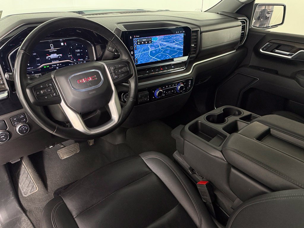 Used 2025 GMC Sierra 1500 SLT RWD image 13