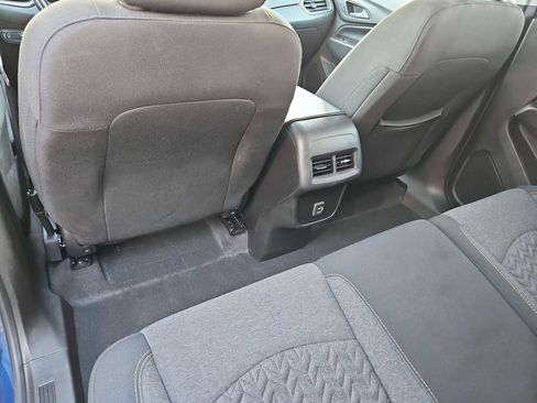 Used 2022 Chevrolet Equinox LT image 18