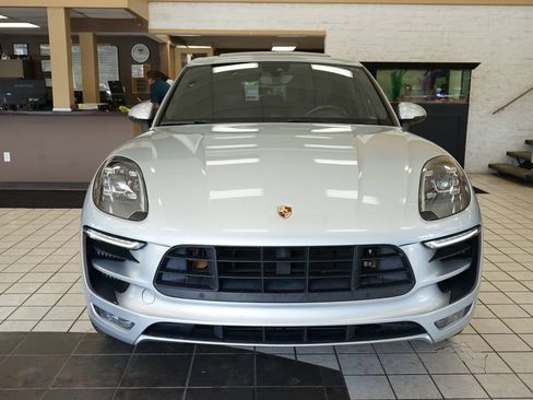 Used 2018 Porsche Macan GTS w/ Premium Package Plus AWD/4WD image 20