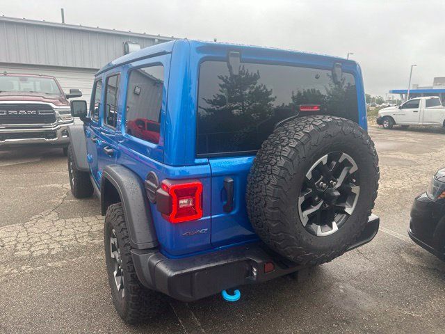 Used 2024 Jeep Wrangler Unlimited Rubicon 4xe w/ Technology Group AWD/4WD image 8