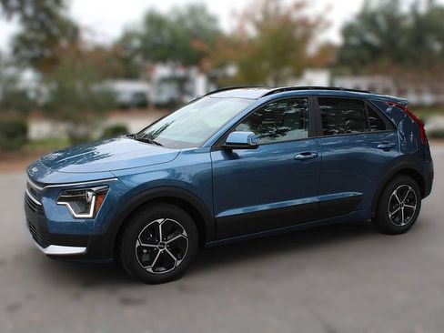 New 2026 Kia Niro EX FWD image 14