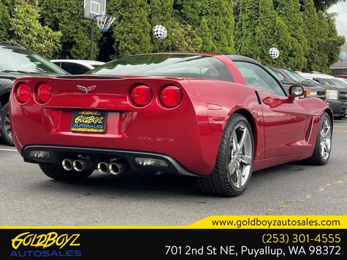 Used 2009 Chevrolet Corvette Coupe w/ Preferred Equipment Group RWD image 4