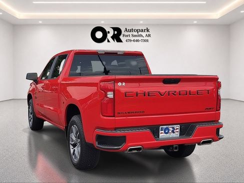 Used 2021 Chevrolet Silverado 1500 RST AWD/4WD image 4