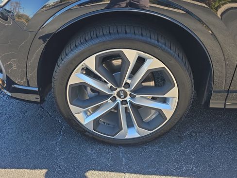 Used 2020 Audi Q3 2.0T Premium Plus image 8