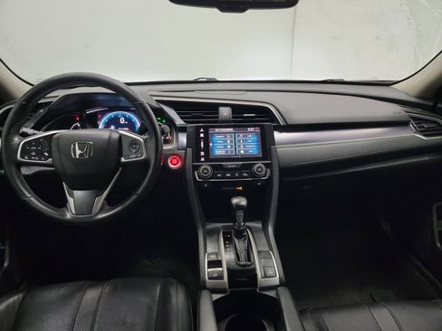Used 2016 Honda Civic Touring image 15