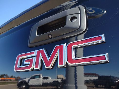 Used 2017 GMC Sierra 3500 Denali AWD/4WD image 40