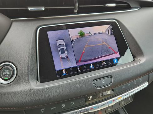 Certified 2023 Cadillac XT4 Sport AWD/4WD image 15