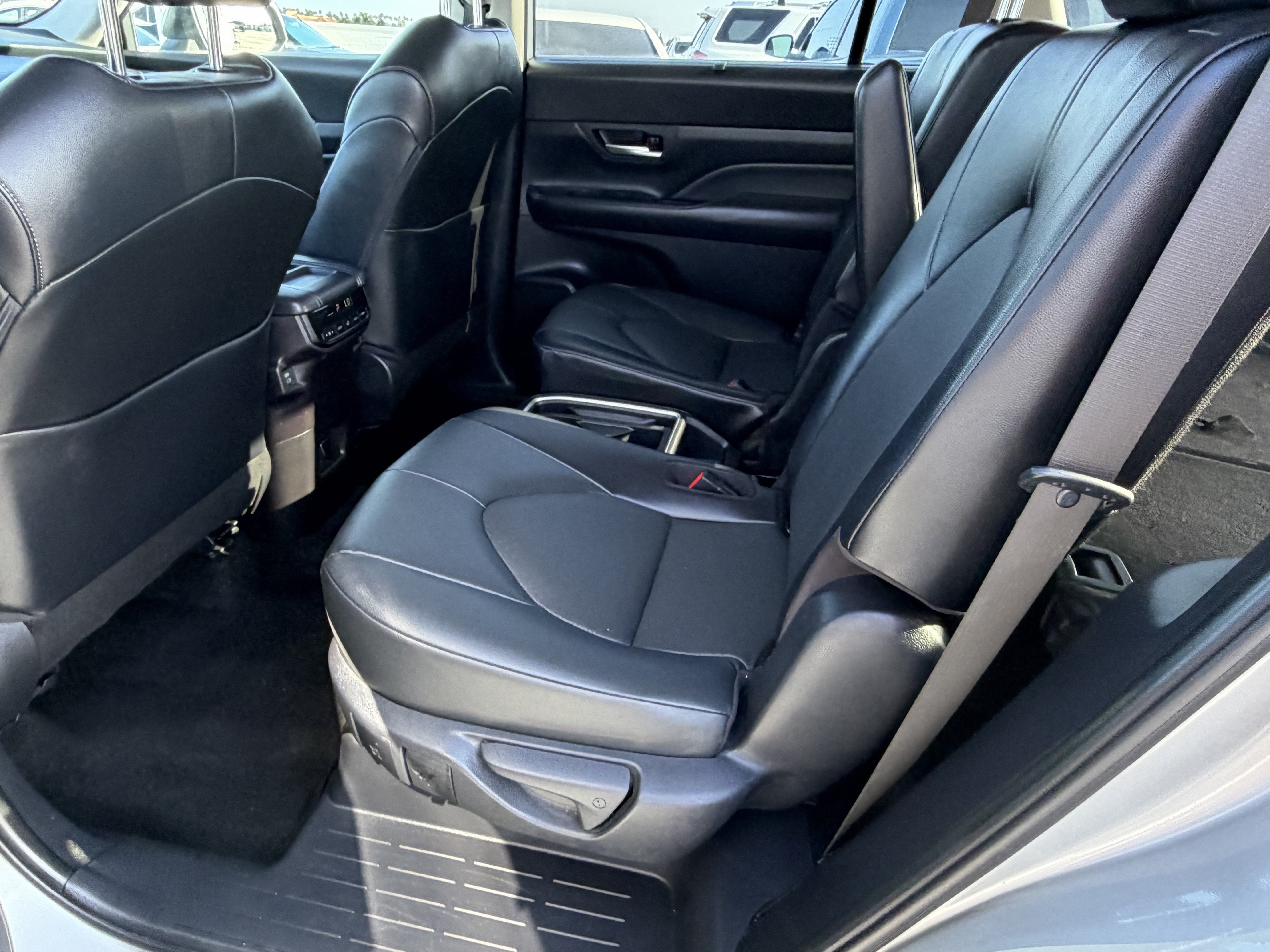 Certified 2025 Toyota Grand Highlander AWD image 22