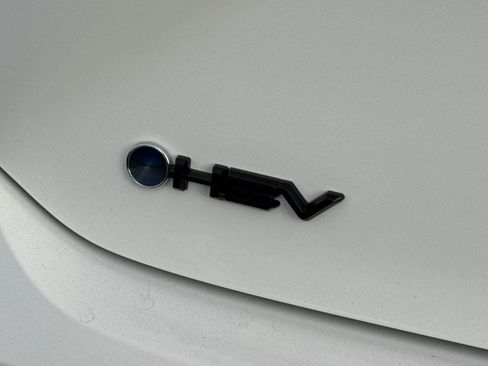 Certified 2025 Toyota Camry LE FWD image 9