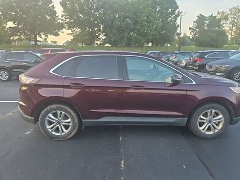 Used 2018 Ford Edge SEL w/ Equipment Group 201A FWD image 2