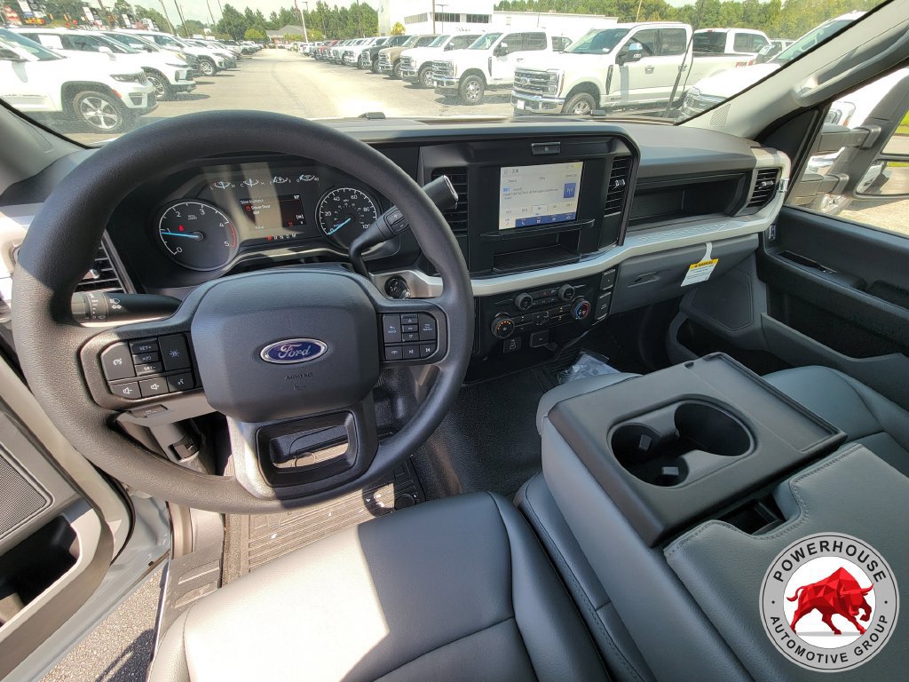New 2025 Ford F350 XL w/ XL Chrome Package AWD/4WD image 14