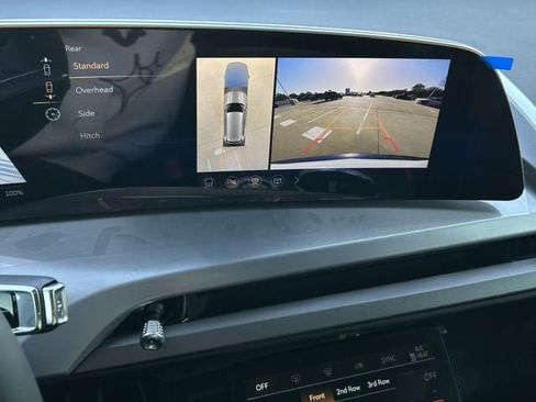 New 2026 Cadillac Vistiq Sport AWD/4WD image 13