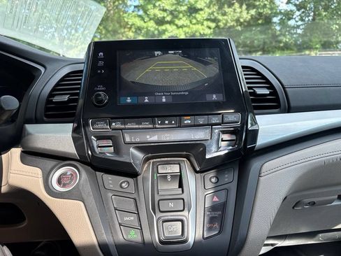 Used 2019 Honda Odyssey EX-L image 21