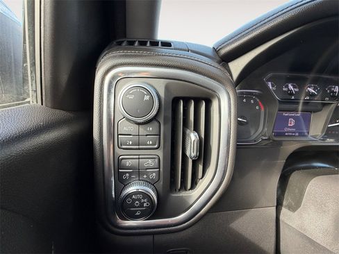 Used 2019 GMC Sierra 1500 SLT w/ SLT Premium Package image 11